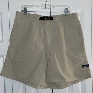 Patagonia Women’s Nylon KHAKI Shorts XL